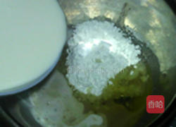 奶油蓝莓冰皮月饼的做法图解4