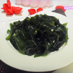 凉拌裙带菜的做法[图]
