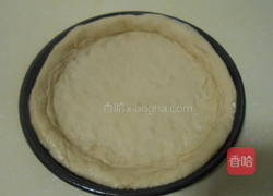 黑椒蟹棒披萨的做法图解5