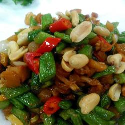 豆角炒花蛤肉的做法[图]