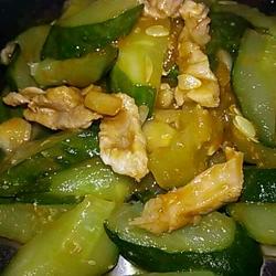 青瓜炒肉的做法[图]