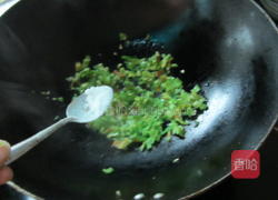 姜丝咸豆角的做法图解3