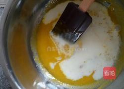 戚风蛋糕的做法图解4