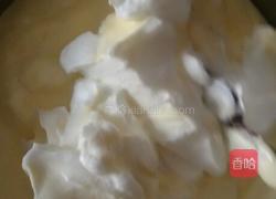 戚风蛋糕的做法图解10