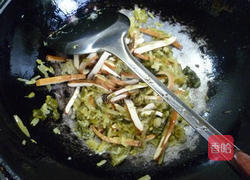 雪菜香干炒鸡蛋的做法图解7