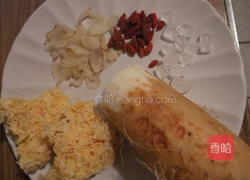 山药银耳薏米羹的做法图解1