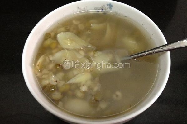 薏仁百合绿豆汤