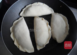 韭菜盒子的做法图解12