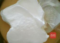 草莓酸奶慕斯蛋糕的做法图解12