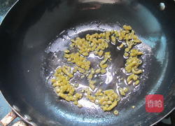 肉末豆角汤的做法图解3