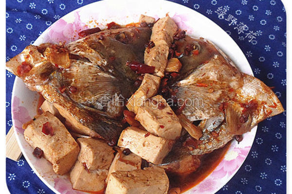 香辣鱼头豆腐
