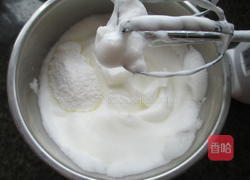 芝麻戚风蛋糕的做法图解7