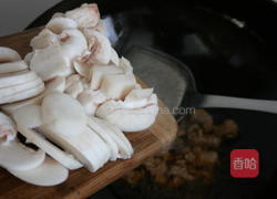 口蘑炒肉片的做法图解5