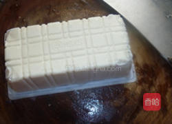 烤蟹黄豆腐的做法图解2