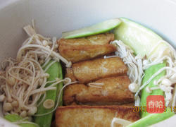 西葫芦豆腐煲的做法图解13