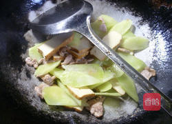 香干里脊肉炒莴笋的做法图解8