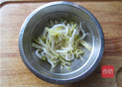 榨菜炒肉丝的做法图解5