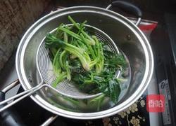 菠菜炒胡萝卜的做法图解3