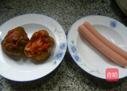 火腿肠炒榨菜的做法图解1