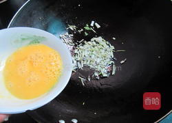 青菜炒饭的做法图解4