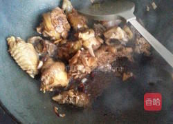 小鸡炖红蘑的做法图解7