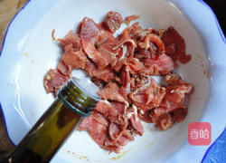 洋芋头炒肉片的做法图解3