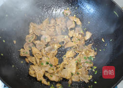 洋芋头炒肉片的做法图解6
