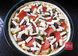 牛肉香肠披萨的做法图解15