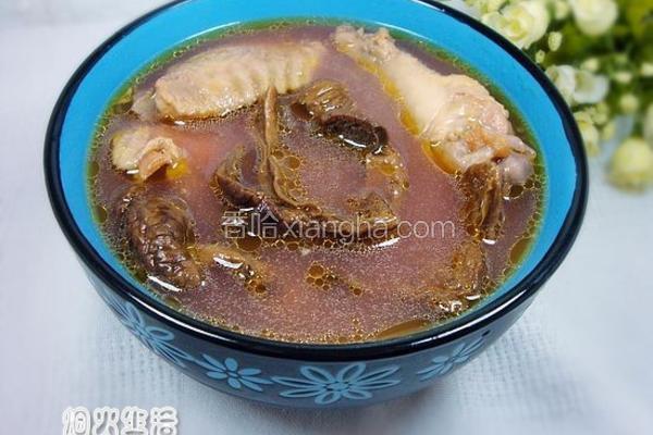 红菇煮鸡
