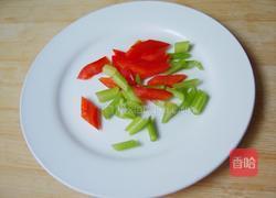 清炒鸡头米的做法图解1