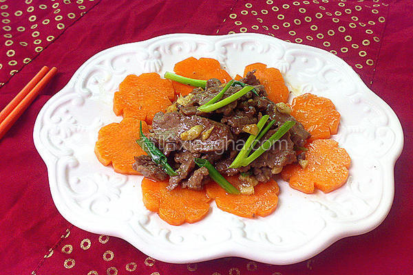 红萝卜炒牛肉