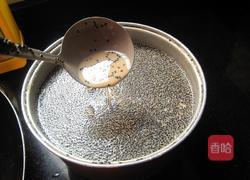 黑芝麻千层糕的做法图解5