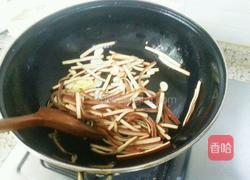 毛豆香干青椒肉丝的做法图解8