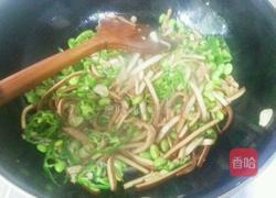 毛豆香干青椒肉丝的做法图解10