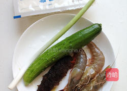 海鲜豆腐羹的做法图解1