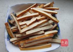 毛芹炒香干的做法图解3