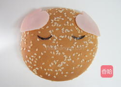 小美猪汉堡的做法图解2