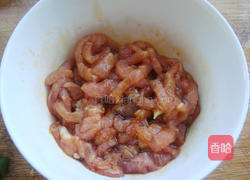 榨菜青椒肉丝的做法图解5
