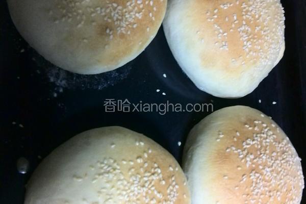 豆沙杏仁片大面包