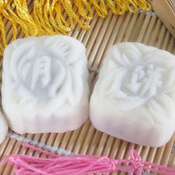 紫薯冰皮月饼的做法[图]
