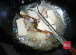 香干烧橡皮鱼的做法图解10