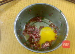 牛肉蛋治的做法图解1
