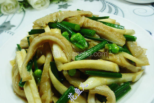 韭菜花茭白炒牛肚