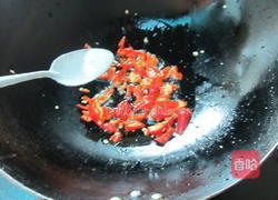 剁椒酸豆角的做法图解3