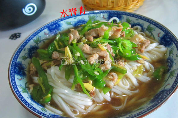 辣椒炒肉面