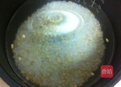 红薯麦片粥的做法图解2