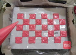 新年快乐蛋糕卷的做法图解12