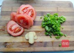 番茄鸡枞油煮凉粉的做法图解2