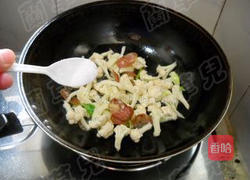 腊味菜花粉丝煲的做法图解7