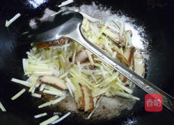 韭菜芽炒香干的做法图解6
